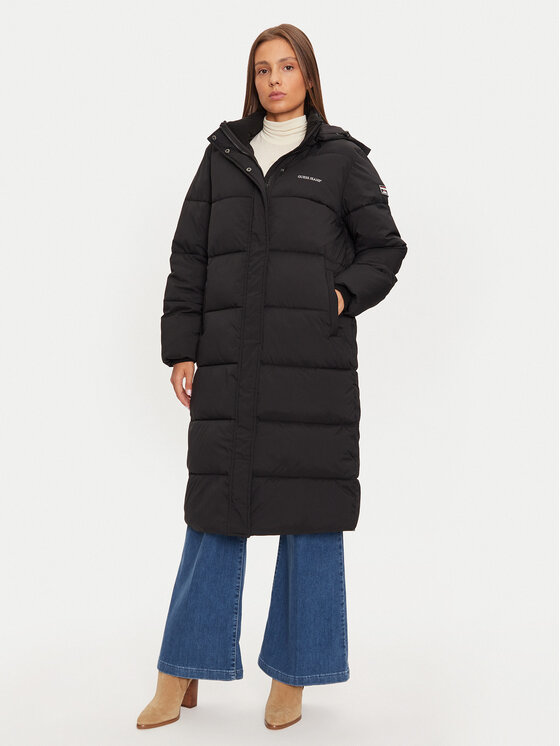 Guess Jeans Зимно яке W4BL26 WGII2 Черен Regular Fit цвят на ниска цена