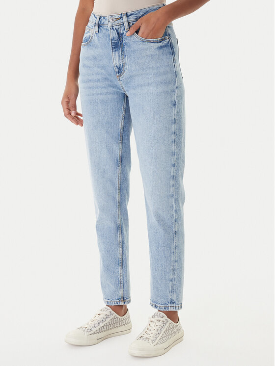 Guess Дънки W2YA21 D4NH6 Син Mom Fit цвят на ниска цена