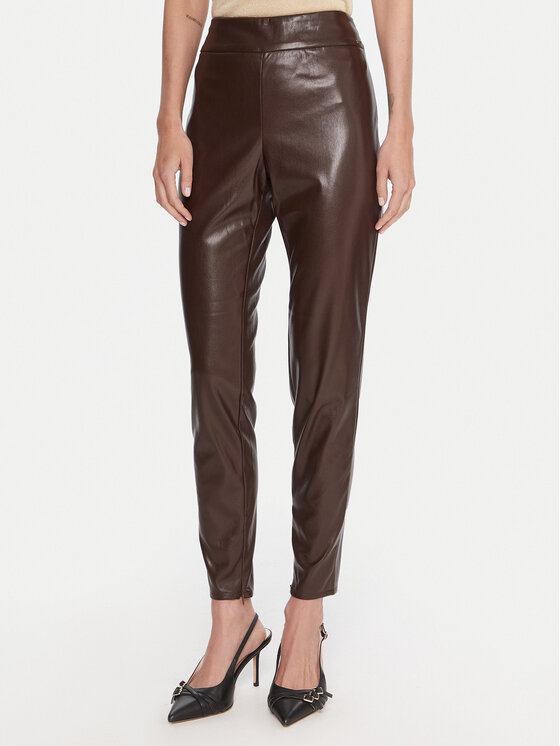 Guess Панталони от имитация на кожа W4BB18 WGIK0 Черен Slim Fit цвят на ниска цена