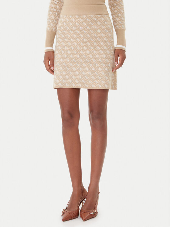 Guess Пола тип молив W5BD81 Z3JD2 Бежов Slim Fit цвят на ниска цена