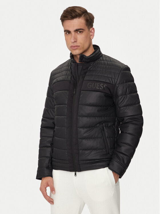 Guess Преходно яке M4YL16 WFHD0 Черен Regular Fit цвят на ниска цена