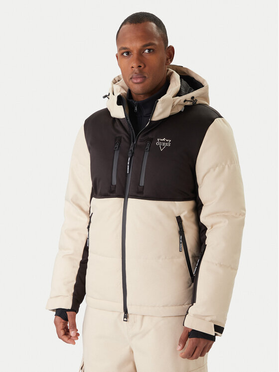 Guess Скиорско яке M5BL0N WF182 Бежов Regular Fit цвят на ниска цена