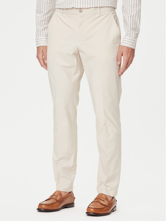 Guess Текстилни панталони M4YB01 WG9Z2 Екрю Regular Fit цвят на ниска цена