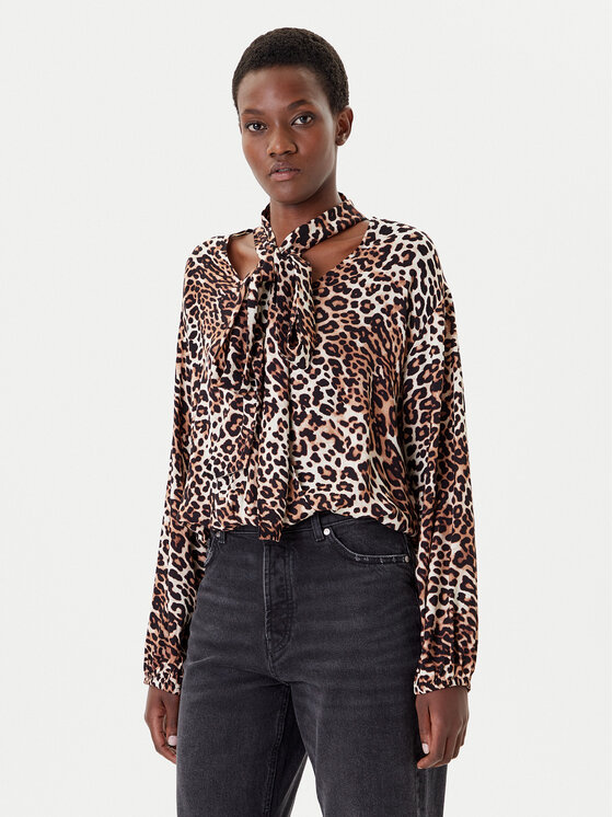 HUGO Блуза Cunea-1 50546781 Кафяв Oversize цвят на ниска цена