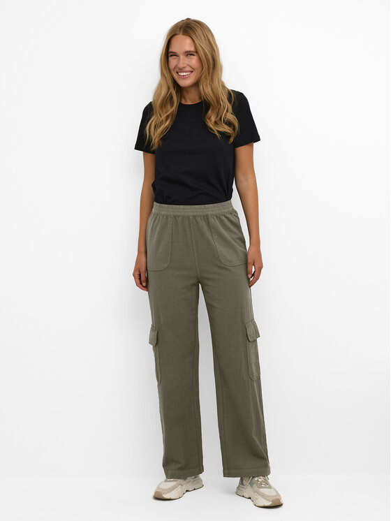 Kaffe Текстилни панталони Naya 10508358 Зелен Regular Fit цвят на ниска цена