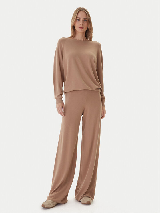 Kontatto Плетени панталони 3M0803C Бежов Regular Fit цвят на ниска цена