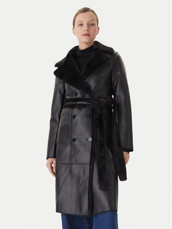 LOLA CASADEMUNT Зимно палто LF2501015 Черен Regular Fit цвят на ниска цена