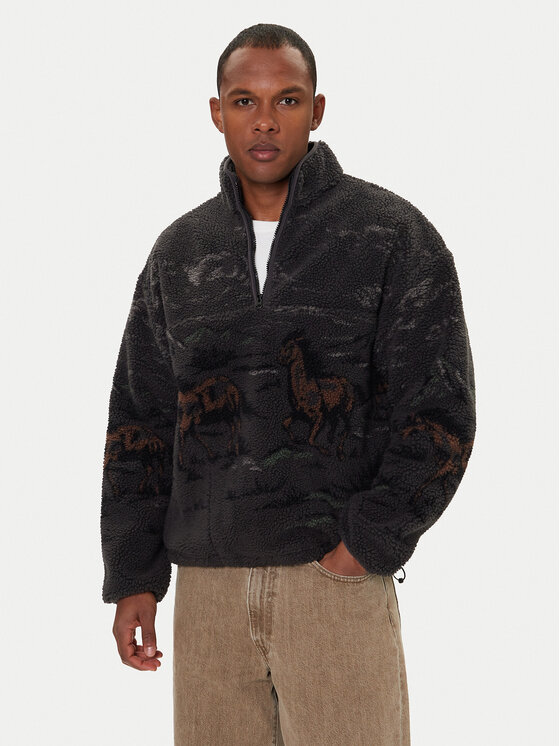 Levi's® Полар Idyllwild 003WP-0000 Черен Relaxed Fit цвят на ниска цена