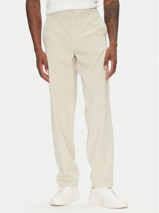 Lindbergh Текстилни панталони 30-008031 Бежов Relaxed Fit цвят на ниска цена