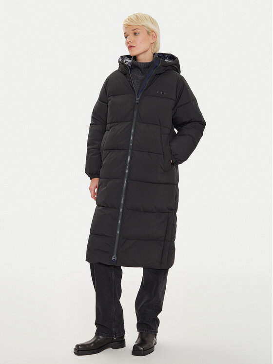 Mustang Зимно яке Crystal City 1015438 Черен Relaxed Fit цвят на ниска цена