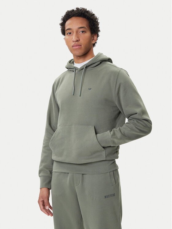 Mustang Суитшърт Bronson 1016966 Зелен Regular Fit цвят на ниска цена
