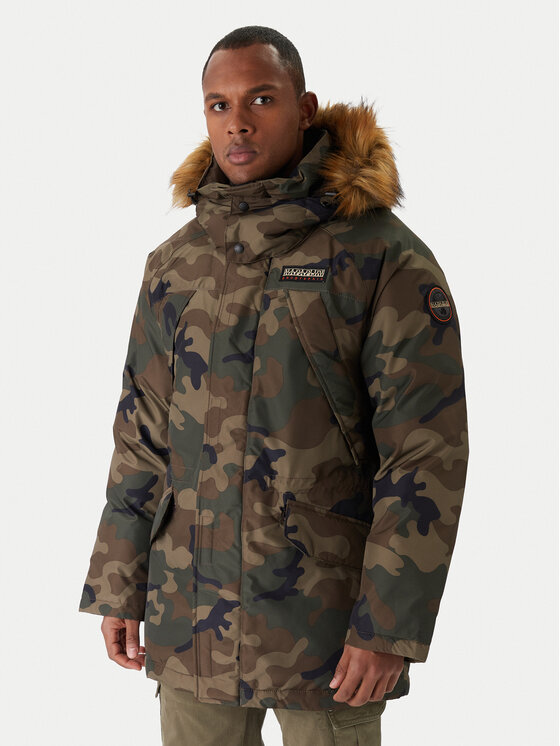 Napapijri Зимно яке Epoch NP0A4GM9 Зелен Regular Fit цвят на ниска цена