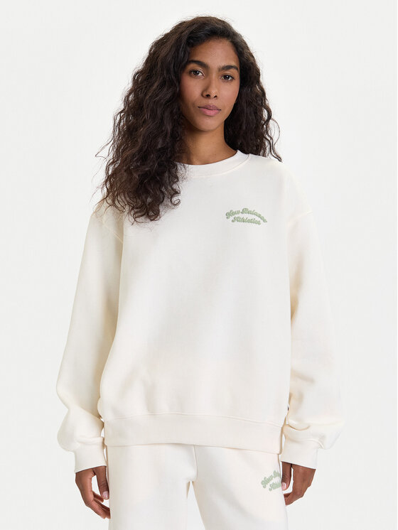 New Balance Суитшърт WT53516 Бял Relaxed Fit цвят на ниска цена