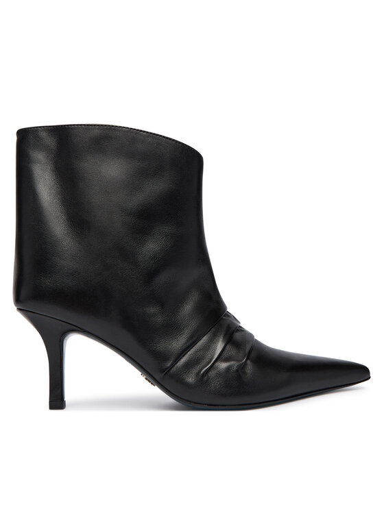 Patrizia Pepe Боти 2Y0041 L048 K103 Черен цвят на ниска цена