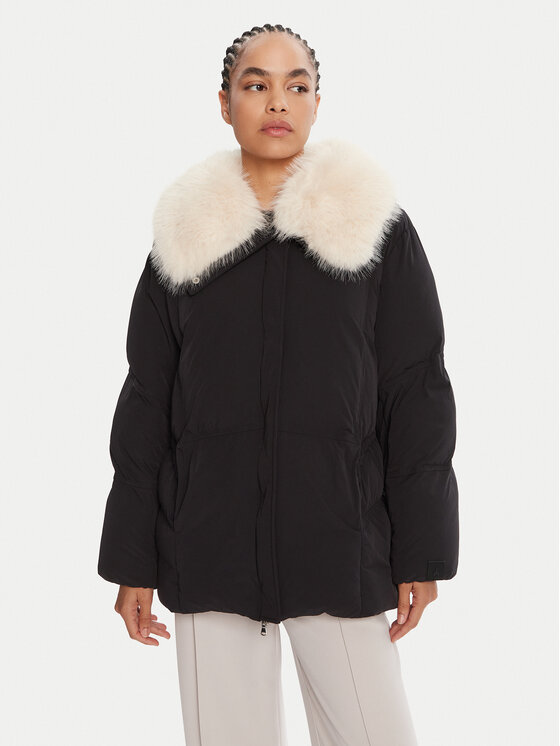 Patrizia Pepe Зимно яке 8O0194 A629 Черен Regular Fit цвят на ниска цена