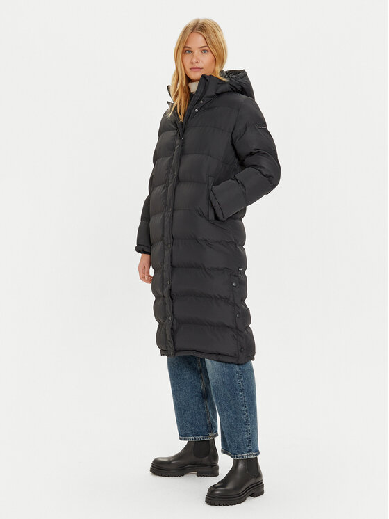 Pepe Jeans Зимно яке Bibi PL402437 Черен Loose Fit цвят на ниска цена