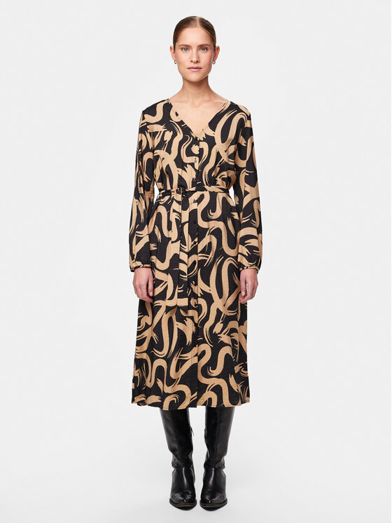 Pieces Рокля тип риза Merita 17147634 Бежов Regular Fit цвят на ниска цена