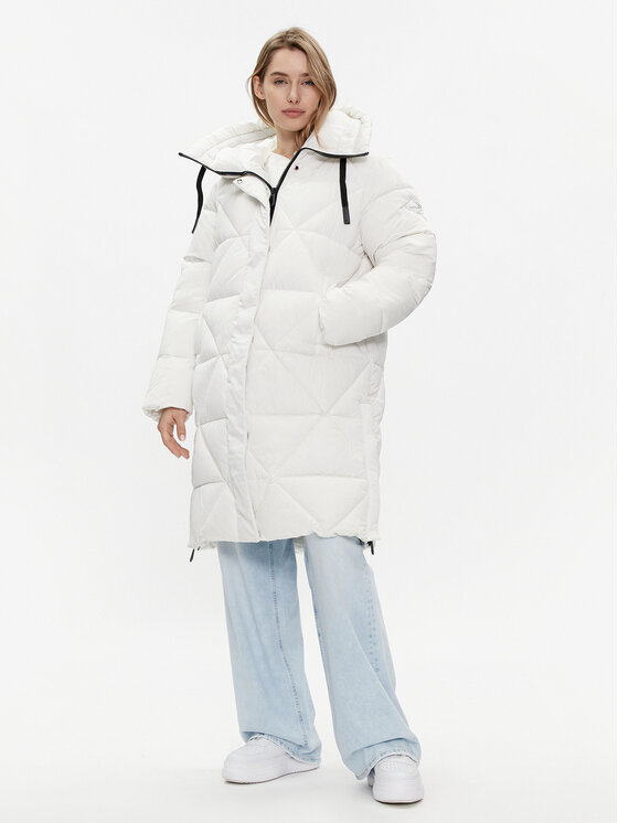 REPLAY Зимно яке W7664R.000.84466 Бял Relaxed Fit цвят на ниска цена