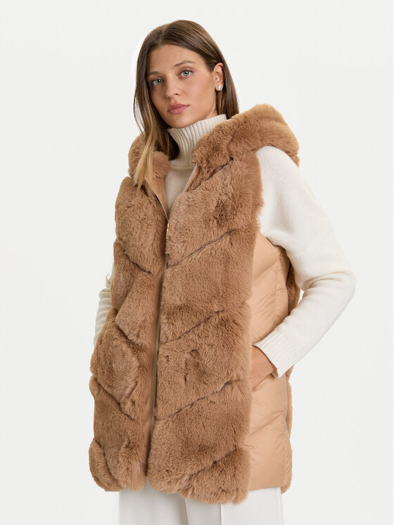 Rinascimento Жилетка за костюм CFC0122220003 Бежов Regular Fit цвят на ниска цена