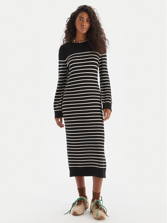 Roxy Плетена рокля Cool Waves SD ERJKD03536 Черен Regular Fit цвят на ниска цена