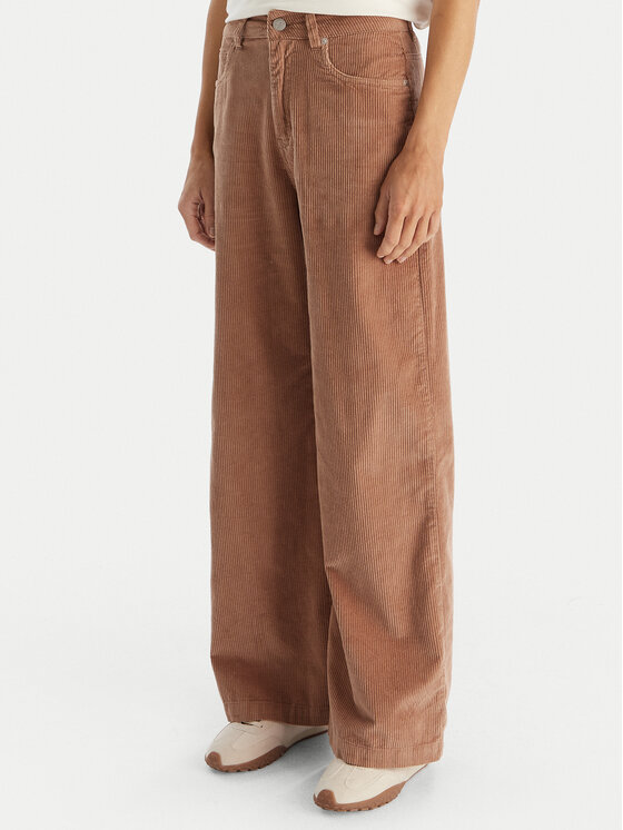 Roxy Текстилни панталони ERJNP03678 Кафяв Regular Fit цвят на ниска цена