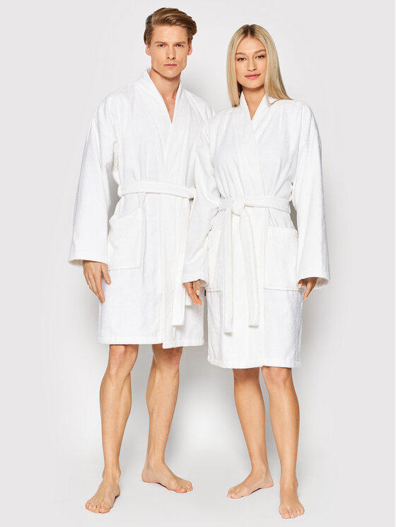 Sprandi Халат SP22-AC002 Бял цвят на ниска цена