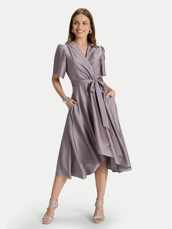 Swing Коктейлна рокля 5AJ04000 Виолетов Regular Fit цвят на ниска цена