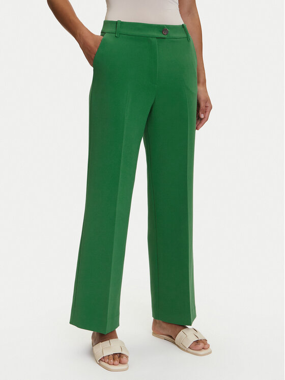 Tatuum Текстилни панталони Zariana 1 T2505.148 Зелен Regular Fit цвят на ниска цена