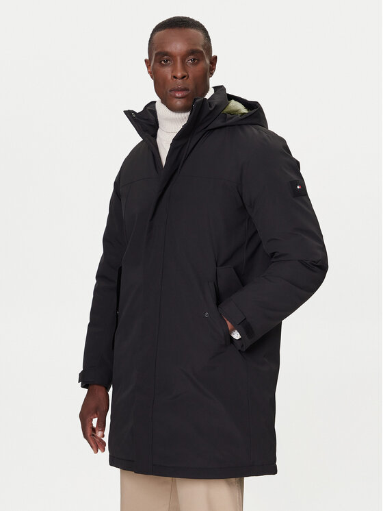 Tommy Hilfiger Зимно яке MW0MW41362 Черен Regular Fit цвят на ниска цена
