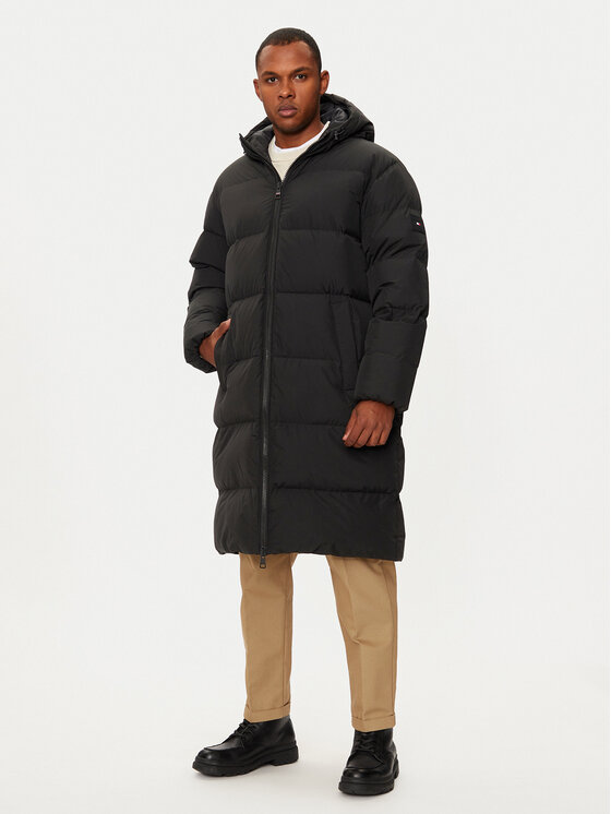 Tommy Hilfiger Пухено яке MW0MW37368 Черен Regular Fit цвят на ниска цена