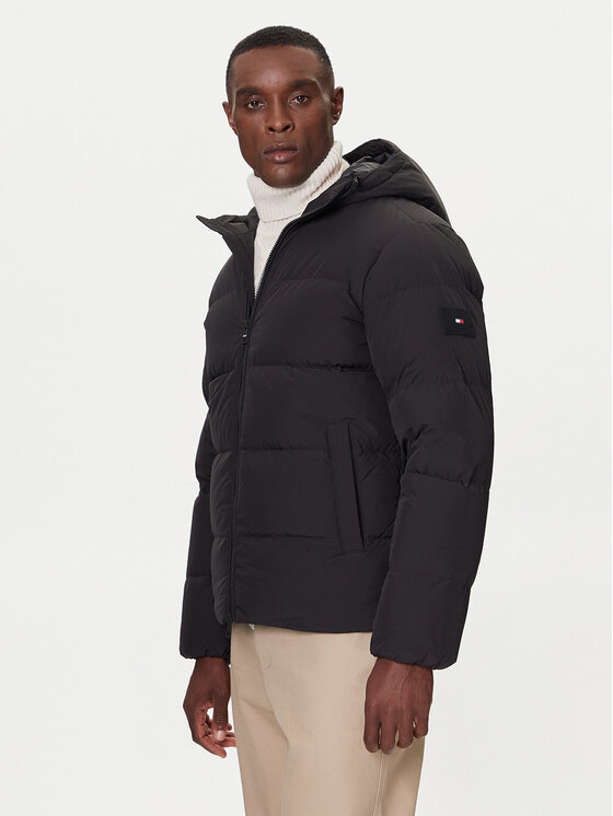 Tommy Hilfiger Пухено яке MW0MW40616 Черен Regular Fit цвят на ниска цена