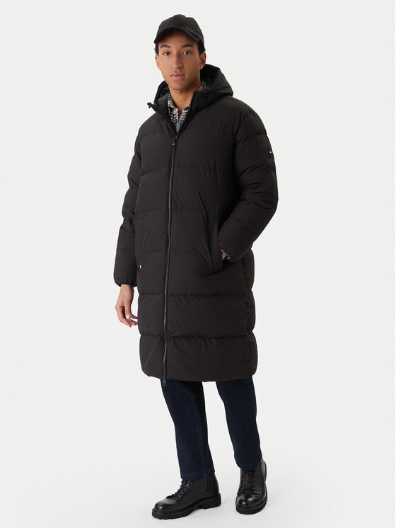 Tommy Hilfiger Пухено яке MW0MW40628 Черен Regular Fit цвят на ниска цена
