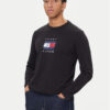 Tommy Hilfiger Тениска с дълъг ръкав Linear Flag MW0MW41497 Черен Regular Fit цвят на ниска цена