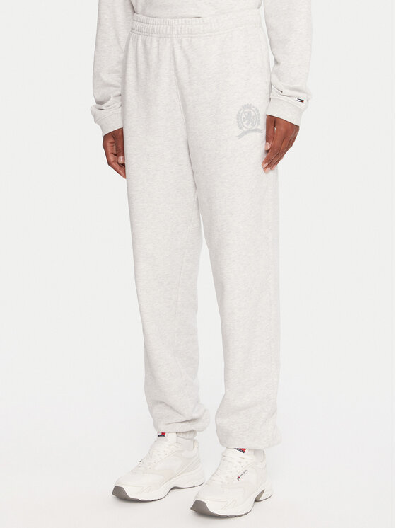 Tommy Jeans Долнище анцуг DW0DW21702 Сив Regular Fit цвят на ниска цена