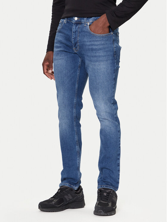 Tommy Jeans Дънки DM0DM22168 Син Regular Fit цвят на ниска цена