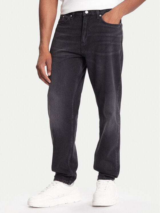 Tommy Jeans Дънки DM0DM22182 Черен Regular Fit цвят на ниска цена