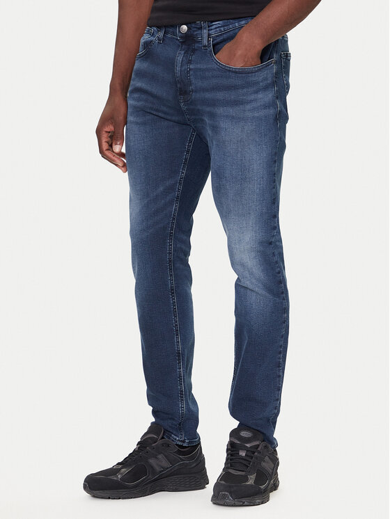 Tommy Jeans Дънки DM0DM22247 Тъмносин Slim Fit цвят на ниска цена