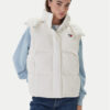Tommy Jeans Жилетка за костюм Tjw Alaska Grid Down Vest DW0DW21627 Екрю Regular Fit цвят на ниска цена