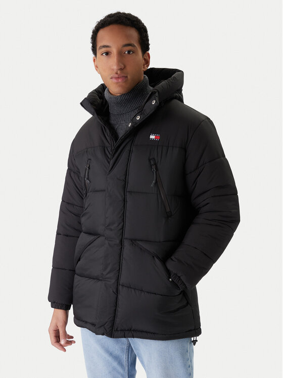 Tommy Jeans Зимно яке DM0DM22249 Черен Relaxed Fit цвят на ниска цена