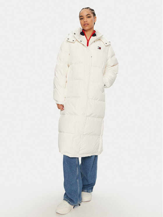 Tommy Jeans Пухено яке Alaska DW0DW18860 Бял Regular Fit цвят на ниска цена
