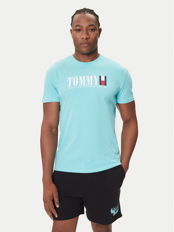 Tommy Jeans Тишърт Dna Flag DM0DM21941 Зелен Regular Fit цвят на ниска цена