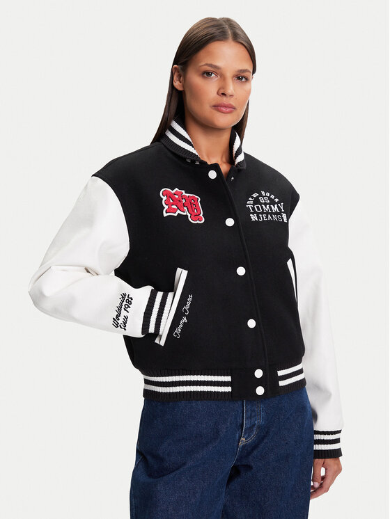 Tommy Jeans Яке бомбър Varsity DW0DW21628 Черен Regular Fit цвят на ниска цена