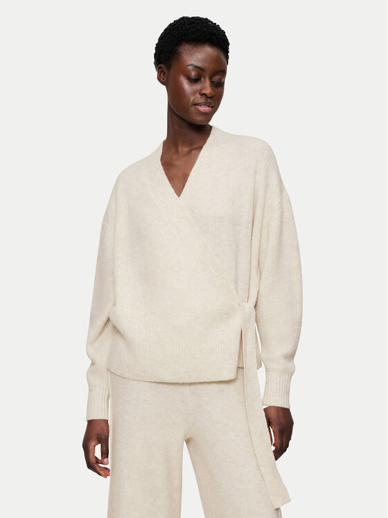 Triumph Кардиган Amourette Cozy 10225069 Екрю Relaxed Fit цвят на ниска цена