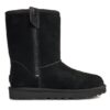 Ugg Апрески W Classic Short Bailey Zip 1144043 Черен цвят на ниска цена