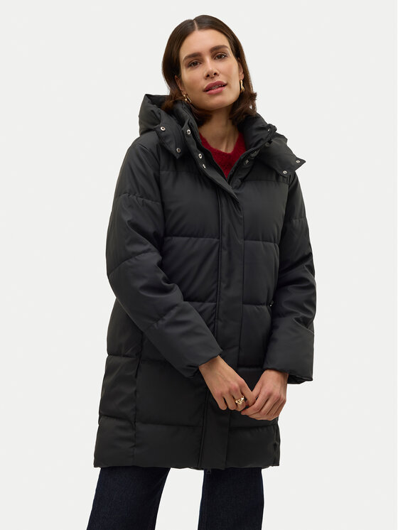 Vero Moda Зимно яке Greta Kylie 10311317 Черен Regular Fit цвят на ниска цена