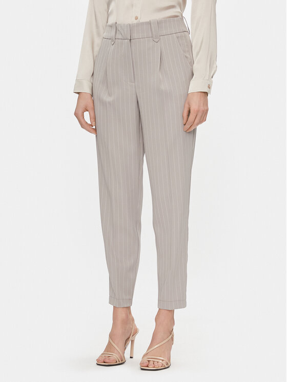 Vero Moda Чино панталони Wendy 10301440 Сив Tapered Fit цвят на ниска цена