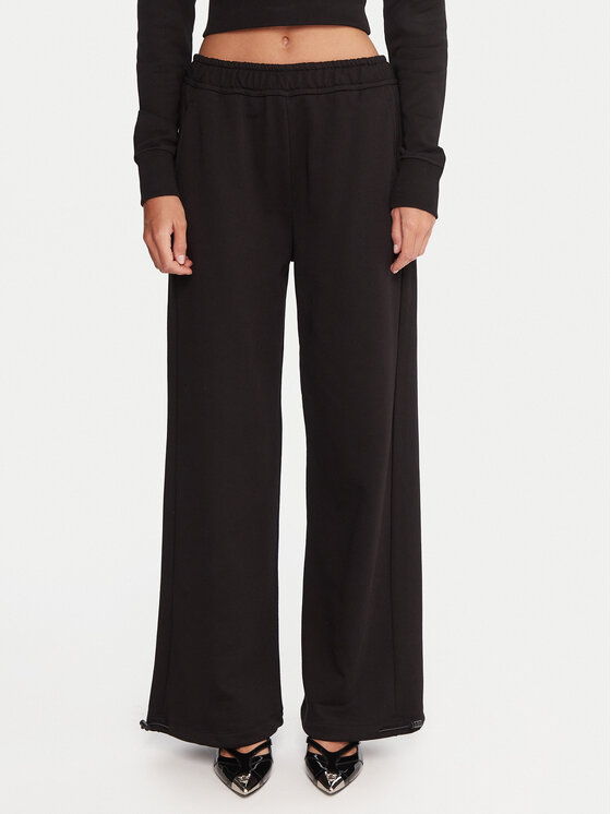 Versace Jeans Couture Долнище анцуг 79HAAT05 CF01T Черен Regular Fit цвят на ниска цена