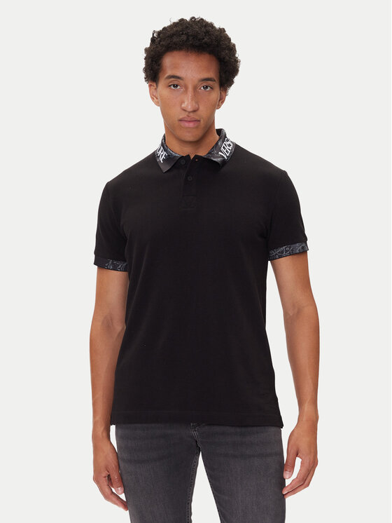 Versace Jeans Couture Тениска с яка и копчета 79GAGT03 CJ01T Черен Regular Fit цвят на ниска цена