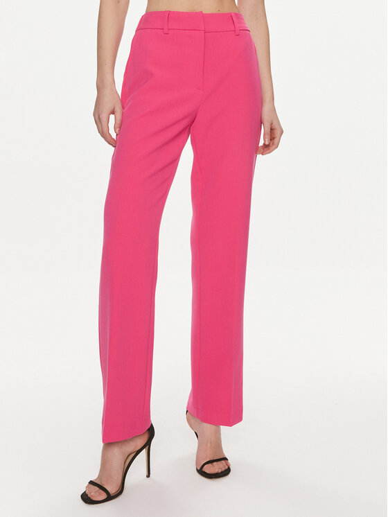 YAS Текстилни панталони Likka 26030744 Розов Regular Fit цвят на ниска цена