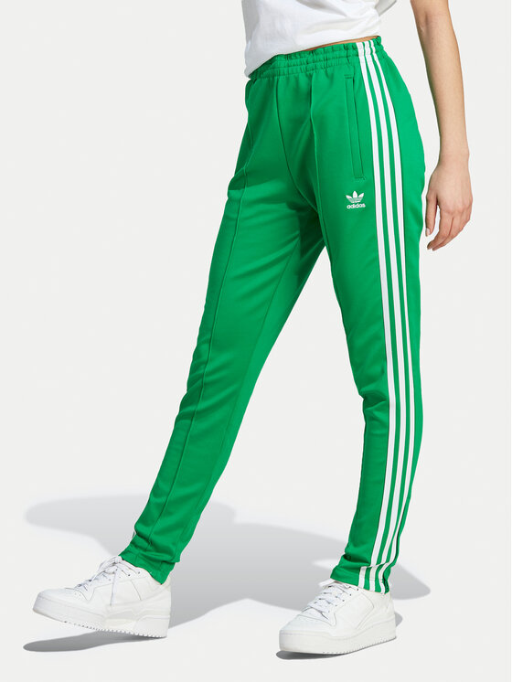 adidas Долнище анцуг adicolor SST IK6601 Зелен Slim Fit цвят на ниска цена